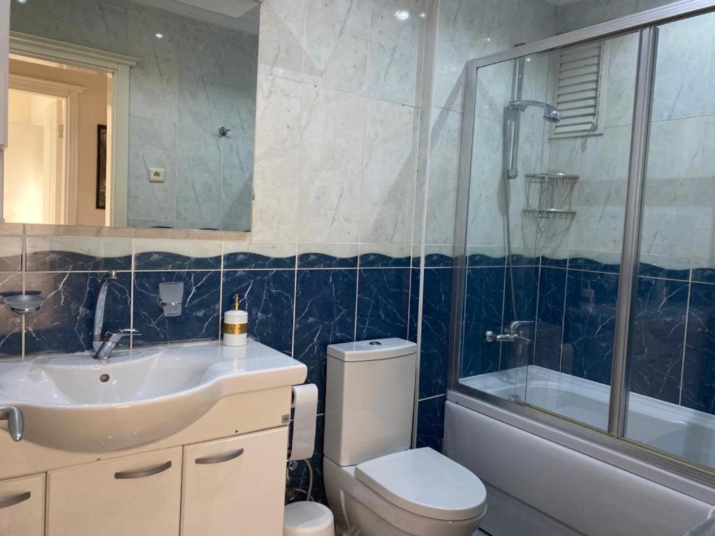 Bogaz Manzarali Ve Merkezi 2 Yatak Odali Ev İstanbul