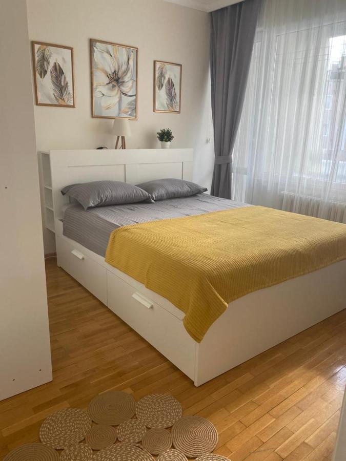 Daire Bogaz Manzarali Ve Merkezi 2 Yatak Odali Ev İstanbul